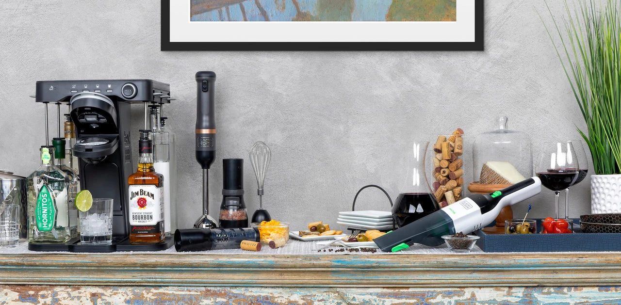 Black & Decker Magasin -Black & Decker Magasin B D Entertainment Lifestyle liquor bottles desktop