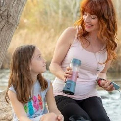 Shop Story SHOP-STORY- SHAKUIT : Mini-Mixeur Et Blender Portable Rechargeable -Black & Decker Magasin shop story shakuit mini mixeur et blender portable rechargeable 13102130 35596646 1140x1140